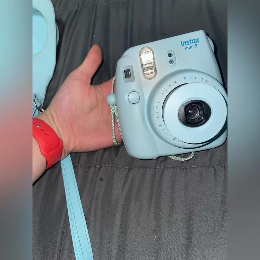 Instax mini 8 camera